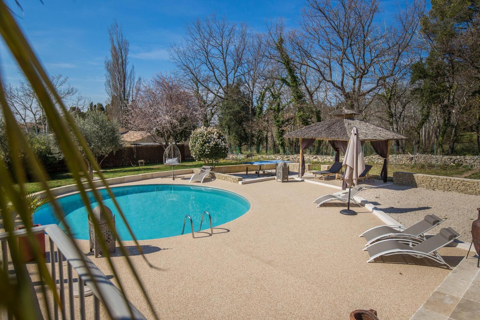Willa El Sama-In , Piscine Chauffee LʼIsle-sur-la-Sorgue Zewnętrze zdjęcie