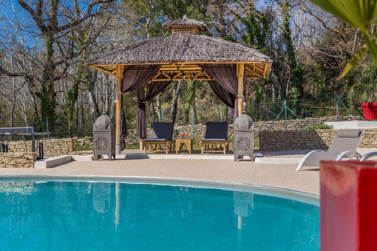 Willa El Sama-In , Piscine Chauffee LʼIsle-sur-la-Sorgue Zewnętrze zdjęcie